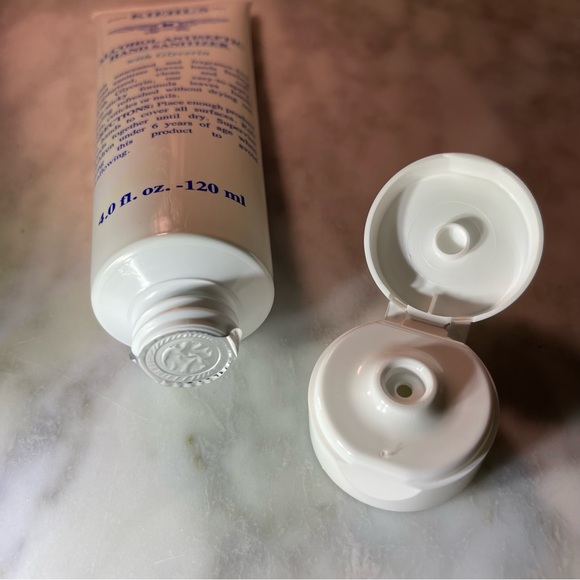 Kielh's hand sanitizer with Glycerin - new 4.0 FL / 120 ml - Picture 4 of 4